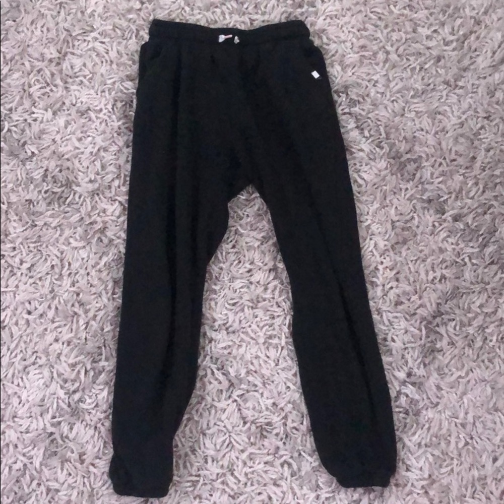 Black h and m sweatpants